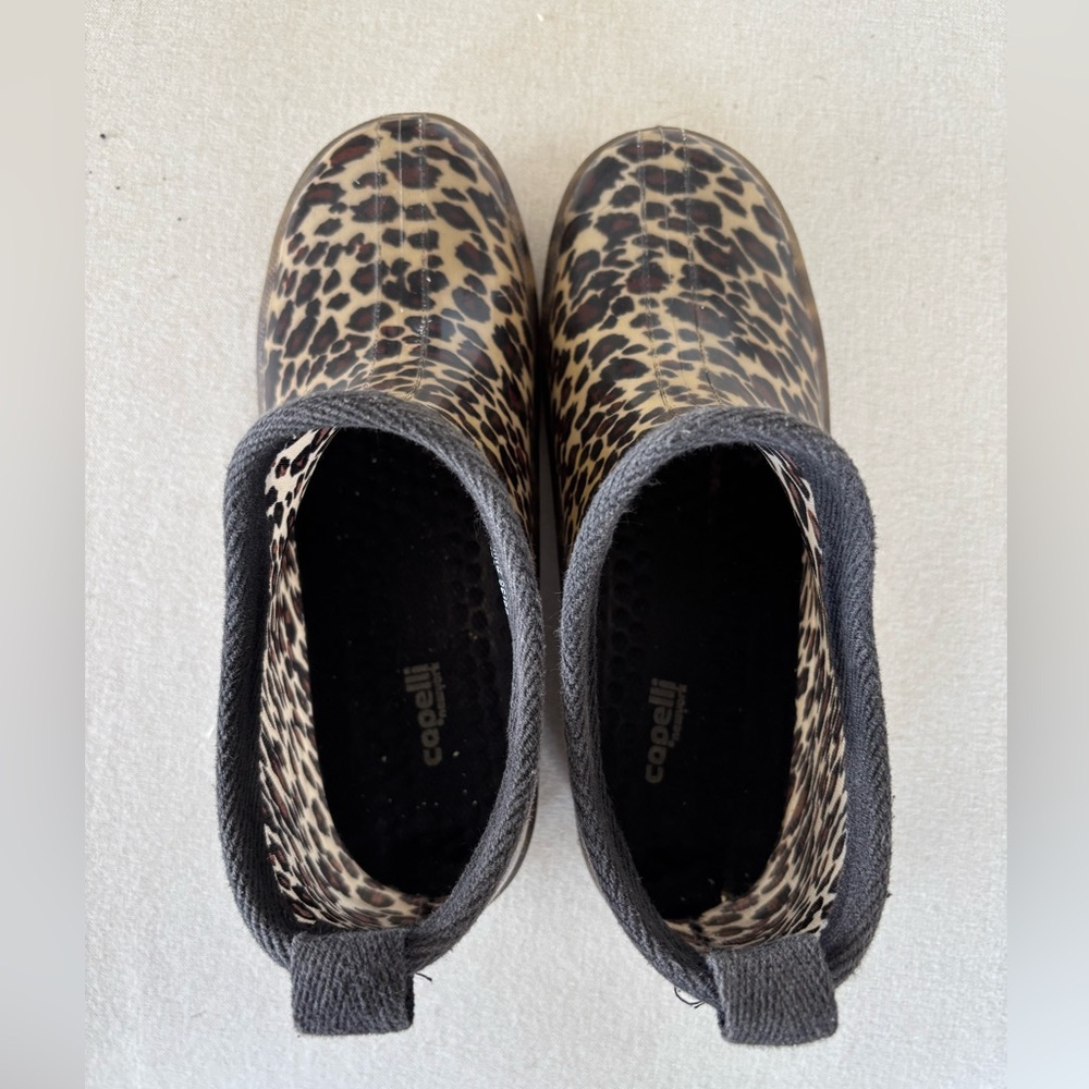 Capelli Rain ankle boots booties leopard size 7 rubber RN#86183 - Picture 4 of 6